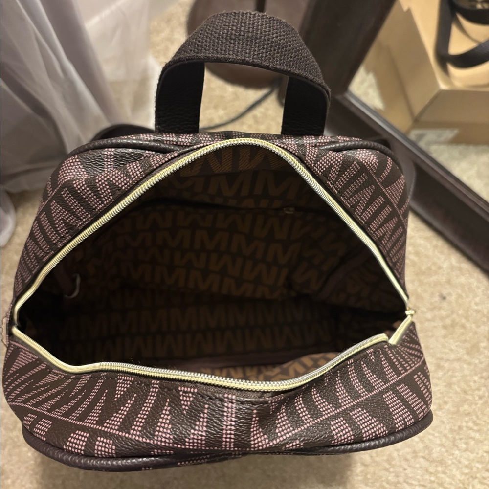 Mia Backpack - image 3